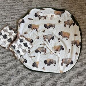 Newborn Lounger Cover & Car Seat Straps